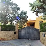 With Private Pool And Tennis Court 150 Metres From The Sea-villa El Olivo Villa Dénia