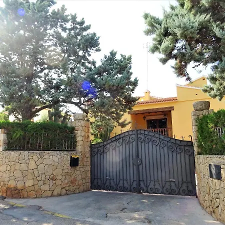 With Private Pool And Tennis Court 150 Metres From The Sea-villa El Olivo Willa Denia