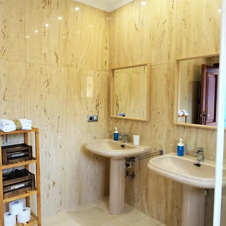 With Private Pool And Tennis Court 150 Metres From The Sea-villa El Olivo Willa