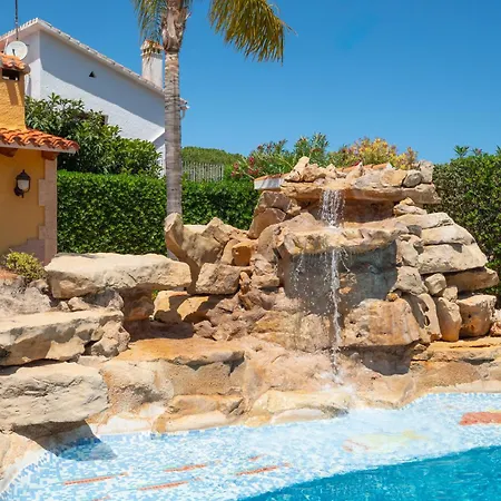 With Private Pool And Tennis Court 150 Metres From The Sea-villa El Olivo Βίλα