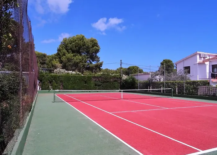 With Private Pool And Tennis Court 150 Metres From The Sea-villa El Olivo Βίλα *