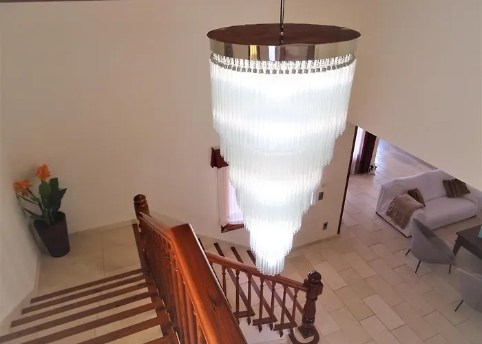 With Private Pool And Tennis Court 150 Metres From The Sea-villa El Olivo Willa *