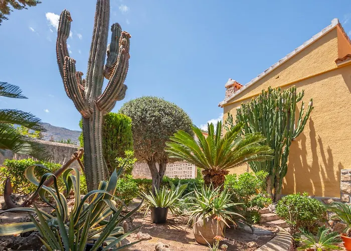 With Private Pool And Tennis Court 150 Metres From The Sea-villa El Olivo Βίλα Denia