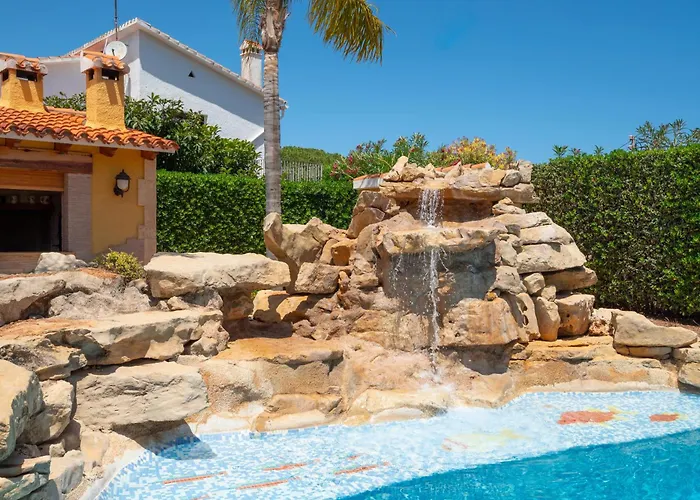 With Private Pool And Tennis Court 150 Metres From The Sea-villa El Olivo Βίλα