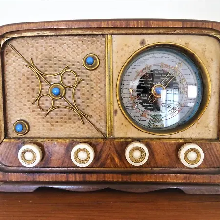 Villa With Private Pool And Tennis Court 150 Metres From The Sea-villa El Olivo *