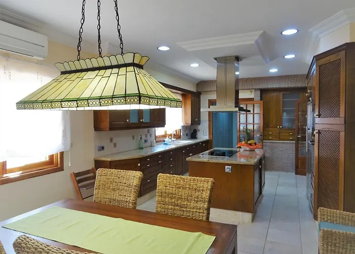 With Private Pool And Tennis Court 150 Metres From The Sea-villa El Olivo Villa *